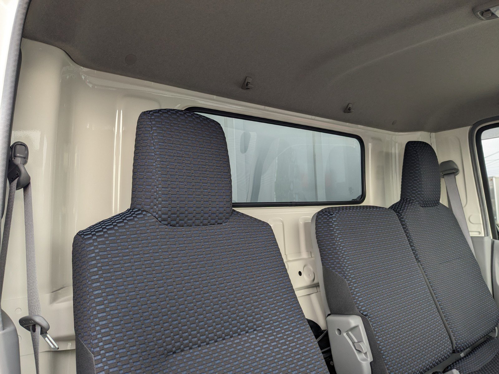 vehicle_image_20260423170234dQwBXGHMTX.jpg