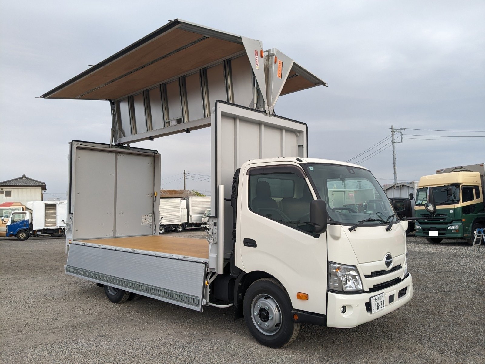 vehicle_image_202604231712443j00ypr0Nm.jpg