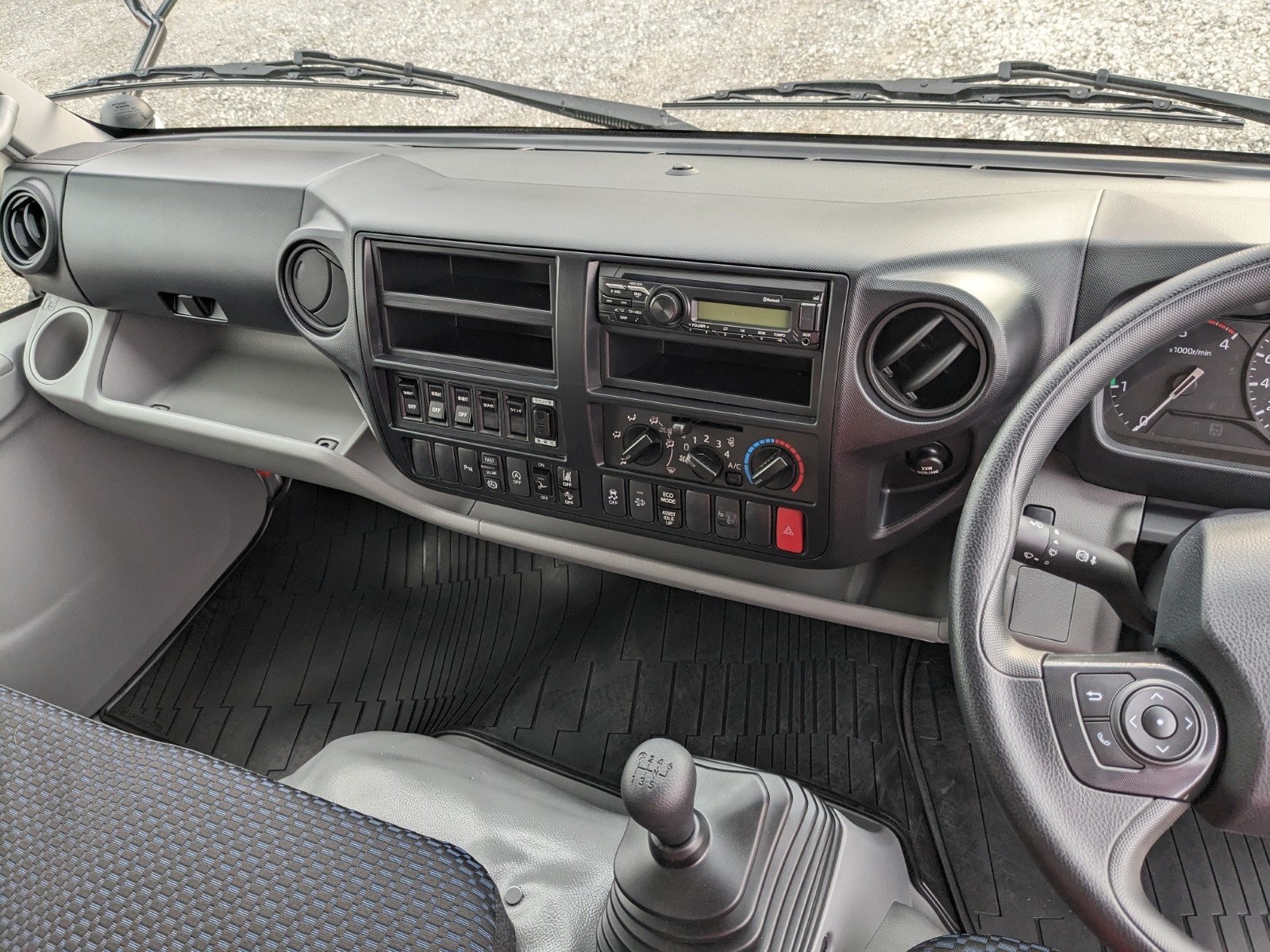 vehicle_image_20260423171244DpaEZfqxF0.jpg