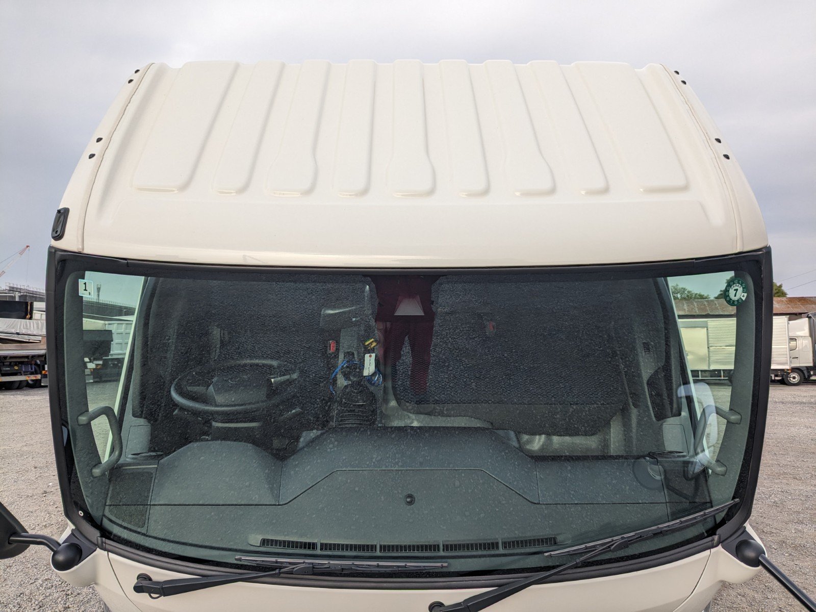 vehicle_image_20260423171244XZMsu5mWbc.jpg