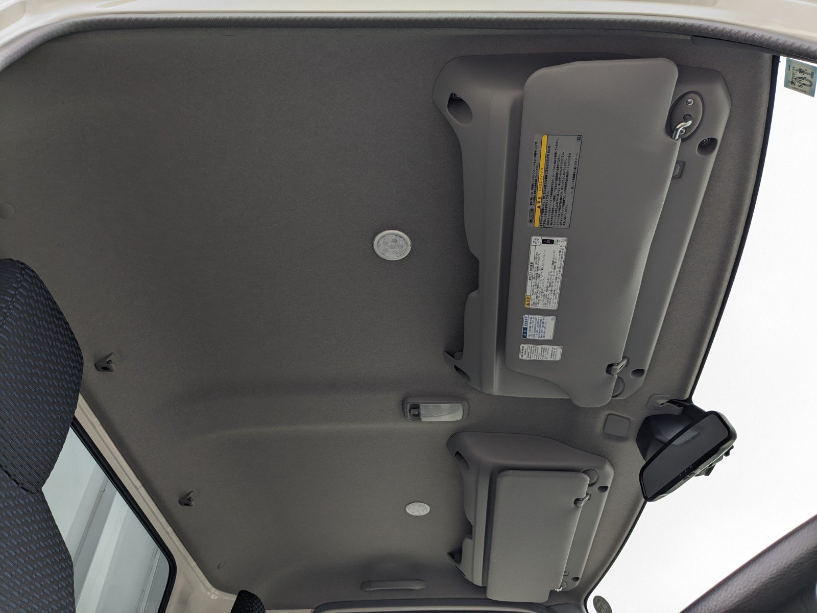 vehicle_image_20260423182247jQ3qunYYtc.jpg