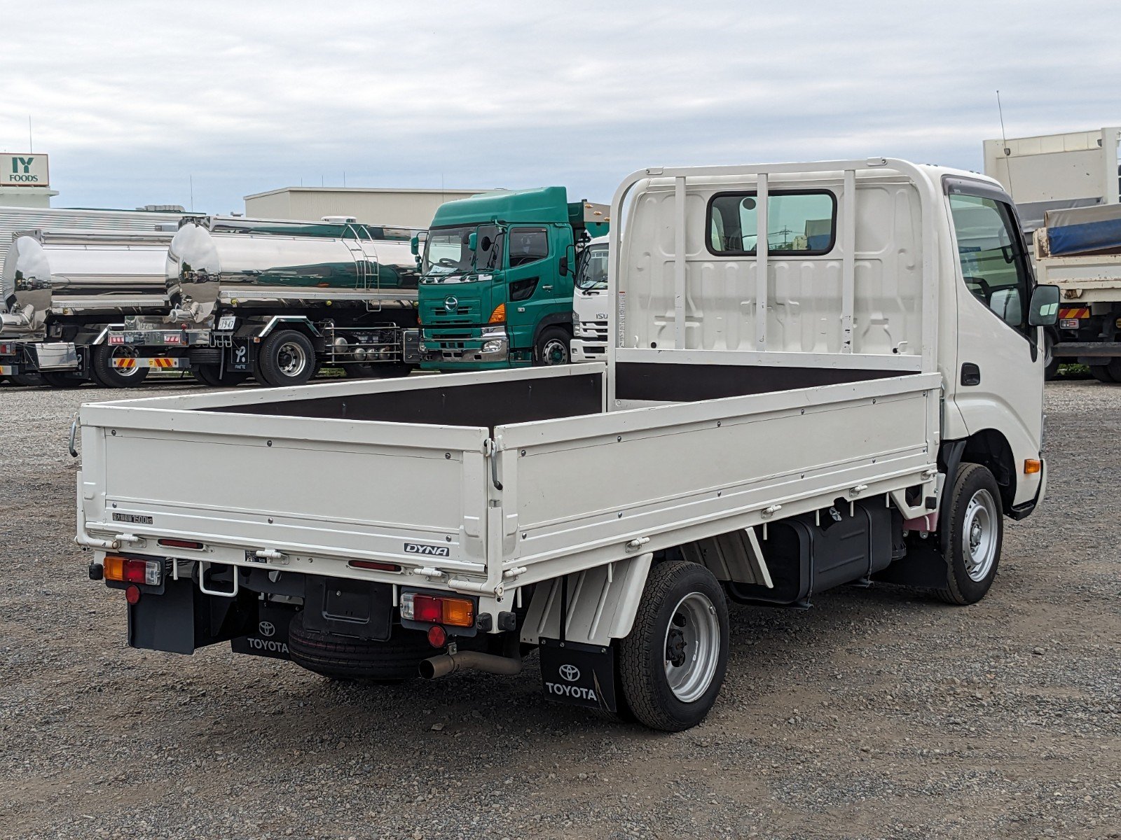vehicle_image_202605131150076HsrmLz7cs.jpg