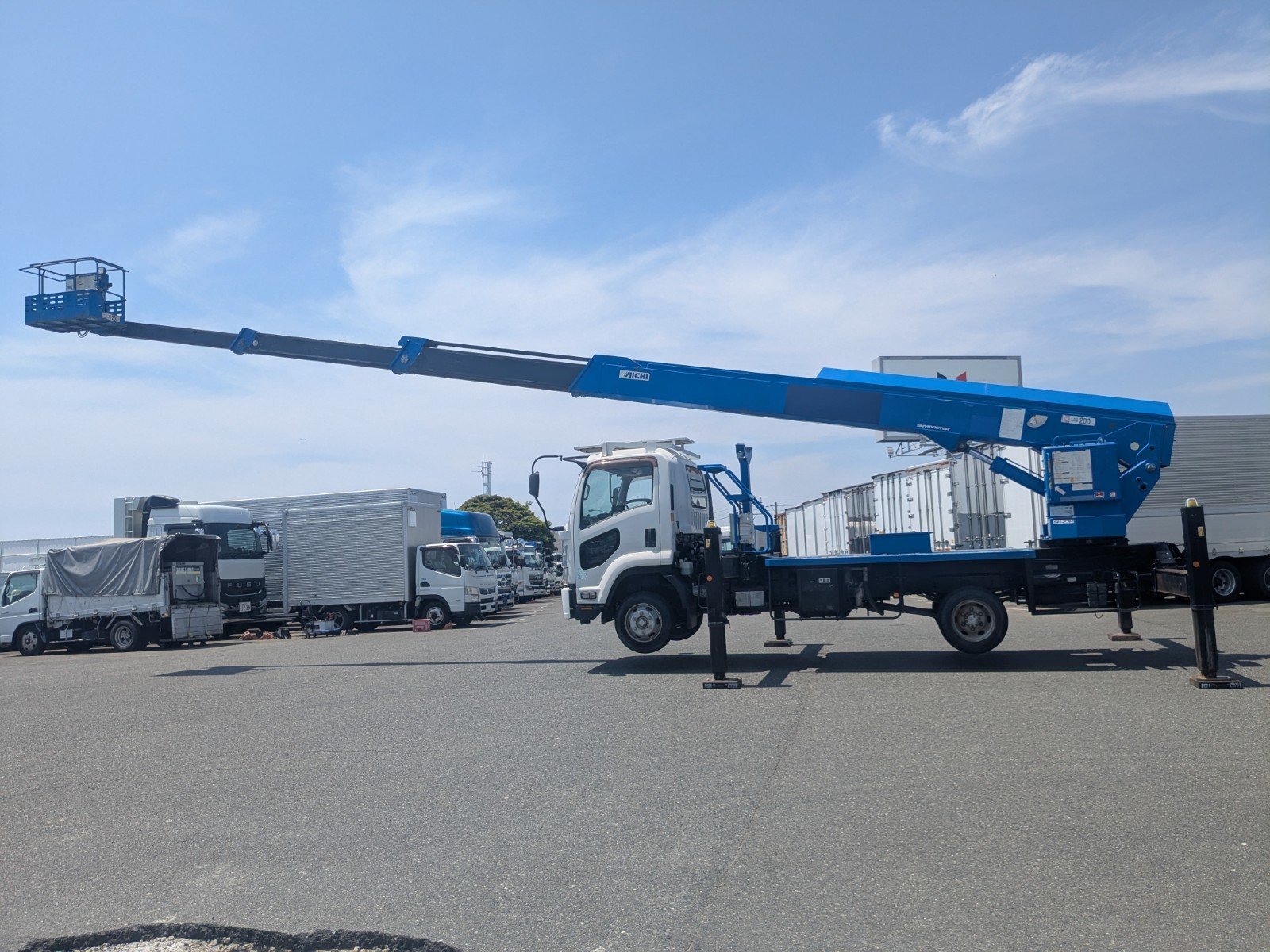 vehicle_image_202605081553566Fh0Tgg7YP.jpg