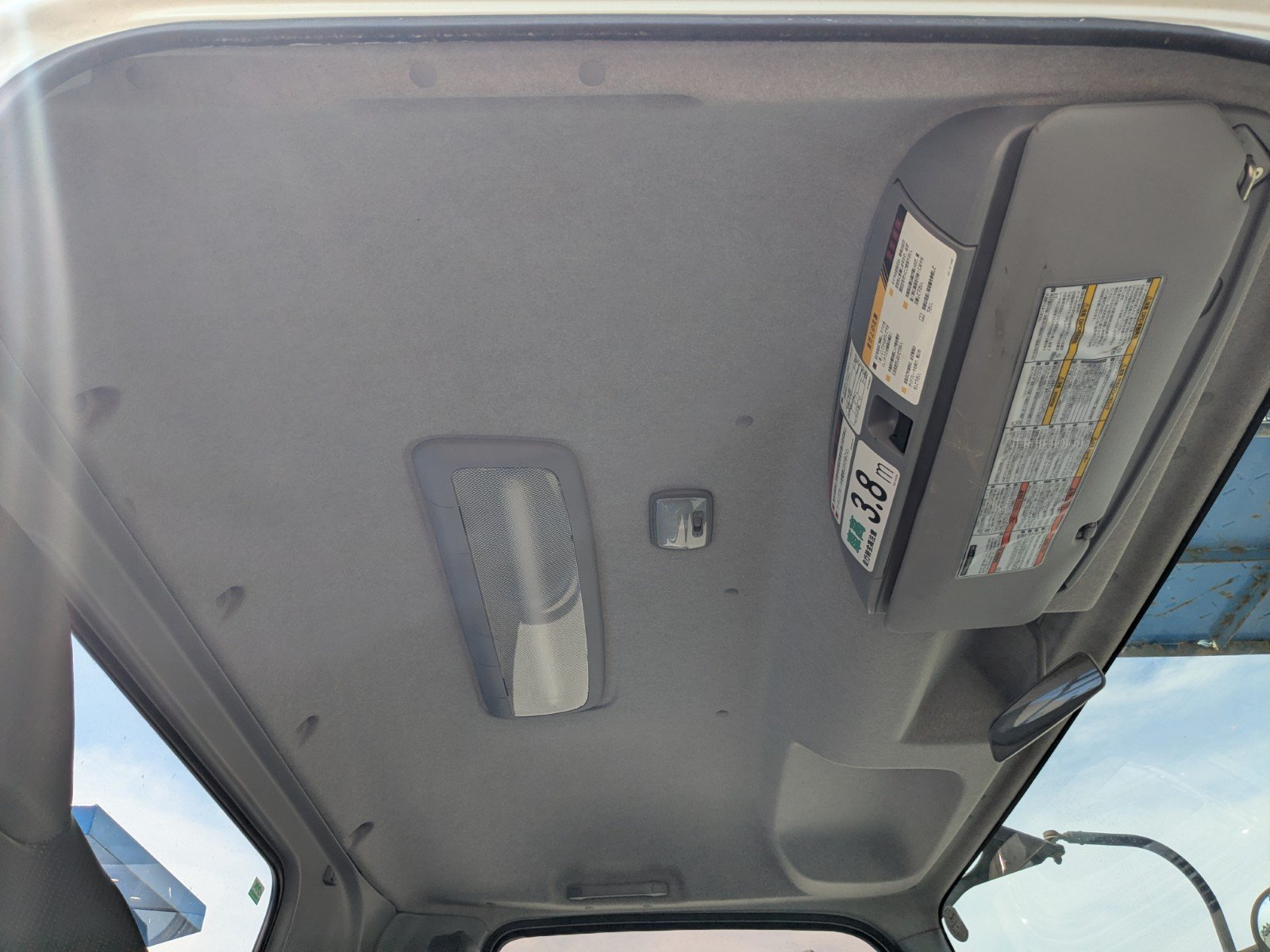 vehicle_image_20260508155356cOoUcZGdHz.jpg
