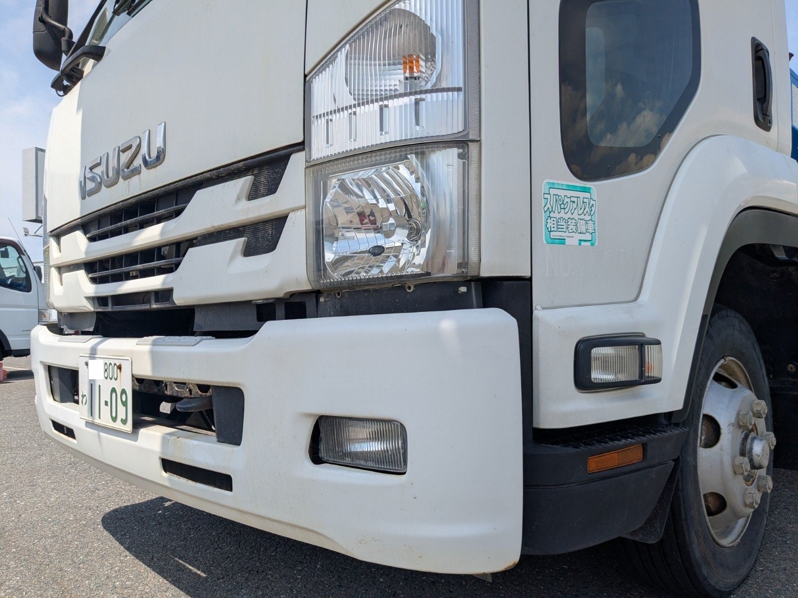 vehicle_image_20260508155356ljz8KSDLmu.jpg