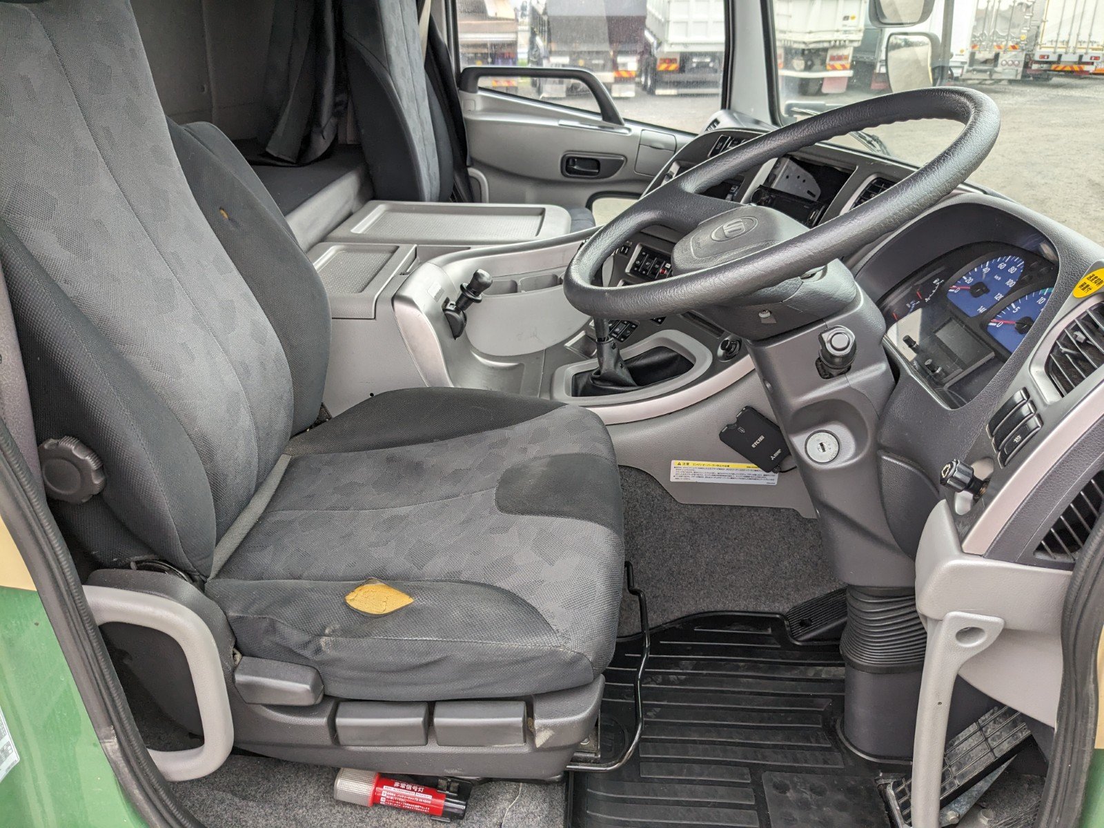 vehicle_image_20260518160211Li1gFQW0eN.jpg