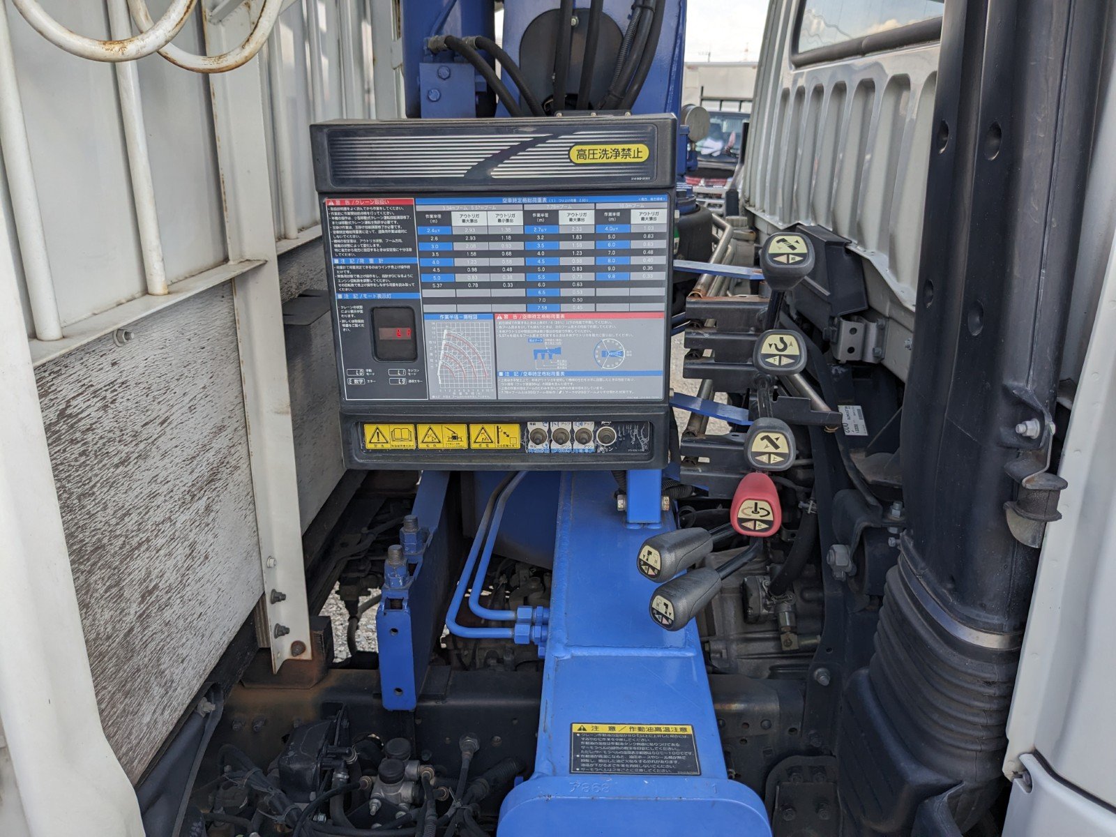 vehicle_image_20260513113810E18Ou7ZvB5.jpg