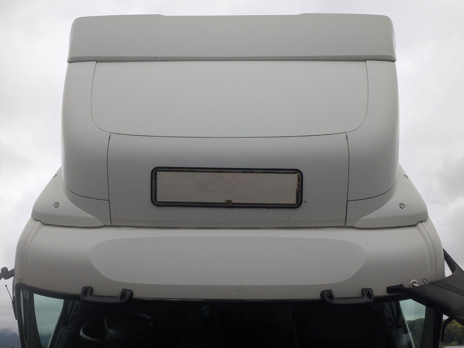 vehicle_image_20260416101211QvRfhxpxsa.jpg
