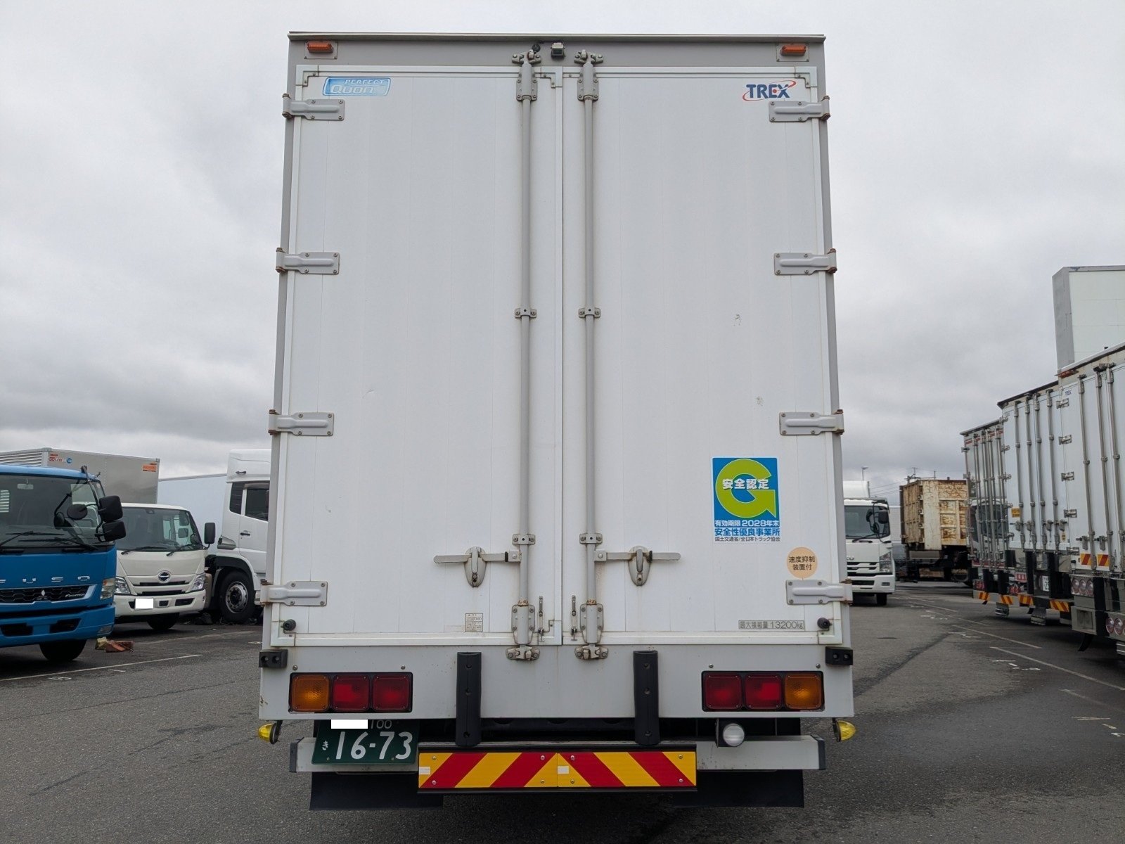 vehicle_image_20260416101211ZAQI7rUAWl.jpg