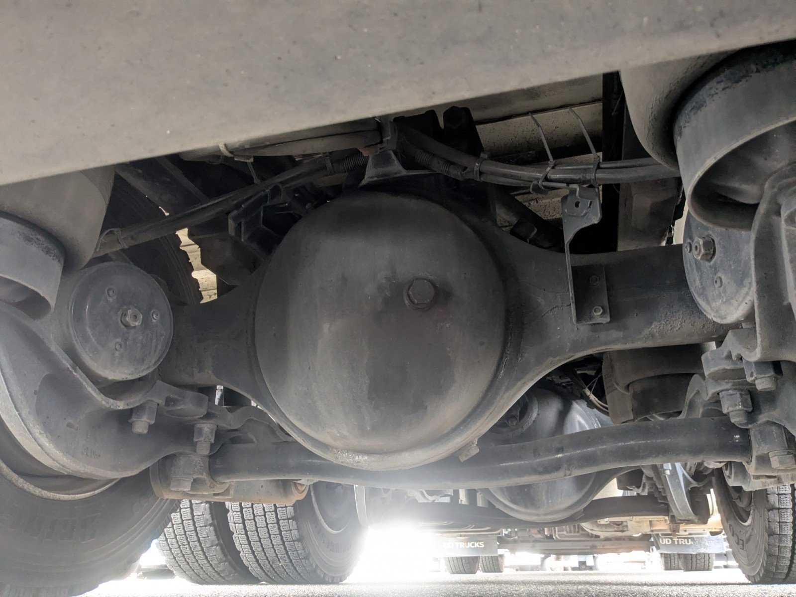 vehicle_image_20260416101211eE4534p36Y.jpg