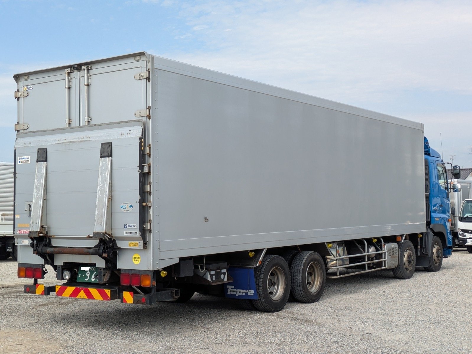 vehicle_image_202605010901516N8CztXU55.jpg
