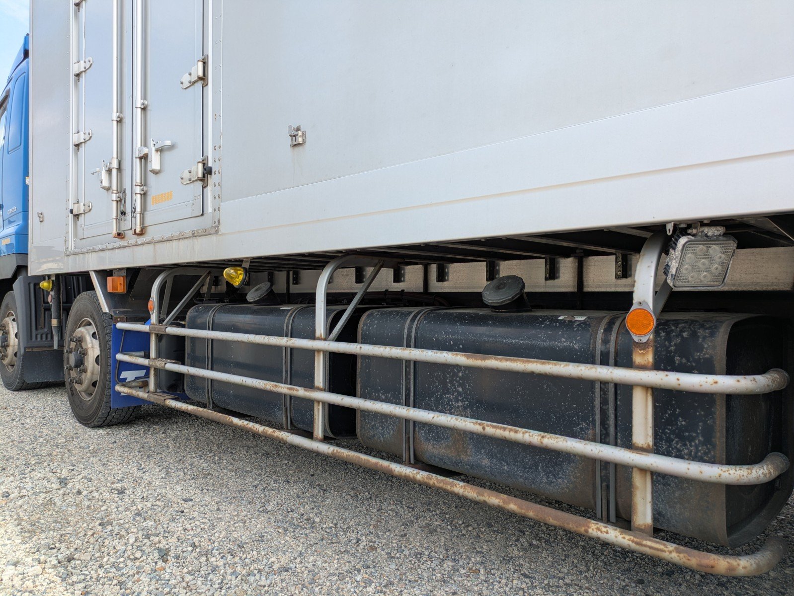 vehicle_image_20260501090151TEbVrZml3j.jpg