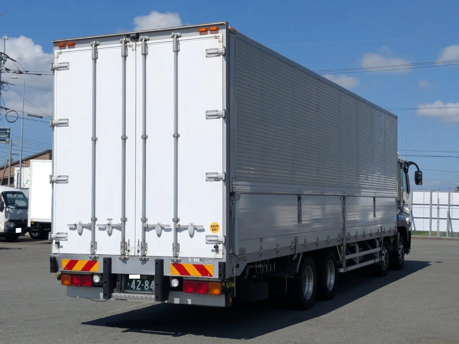 vehicle_image_20260724112513x3u2zrLEs3.webp