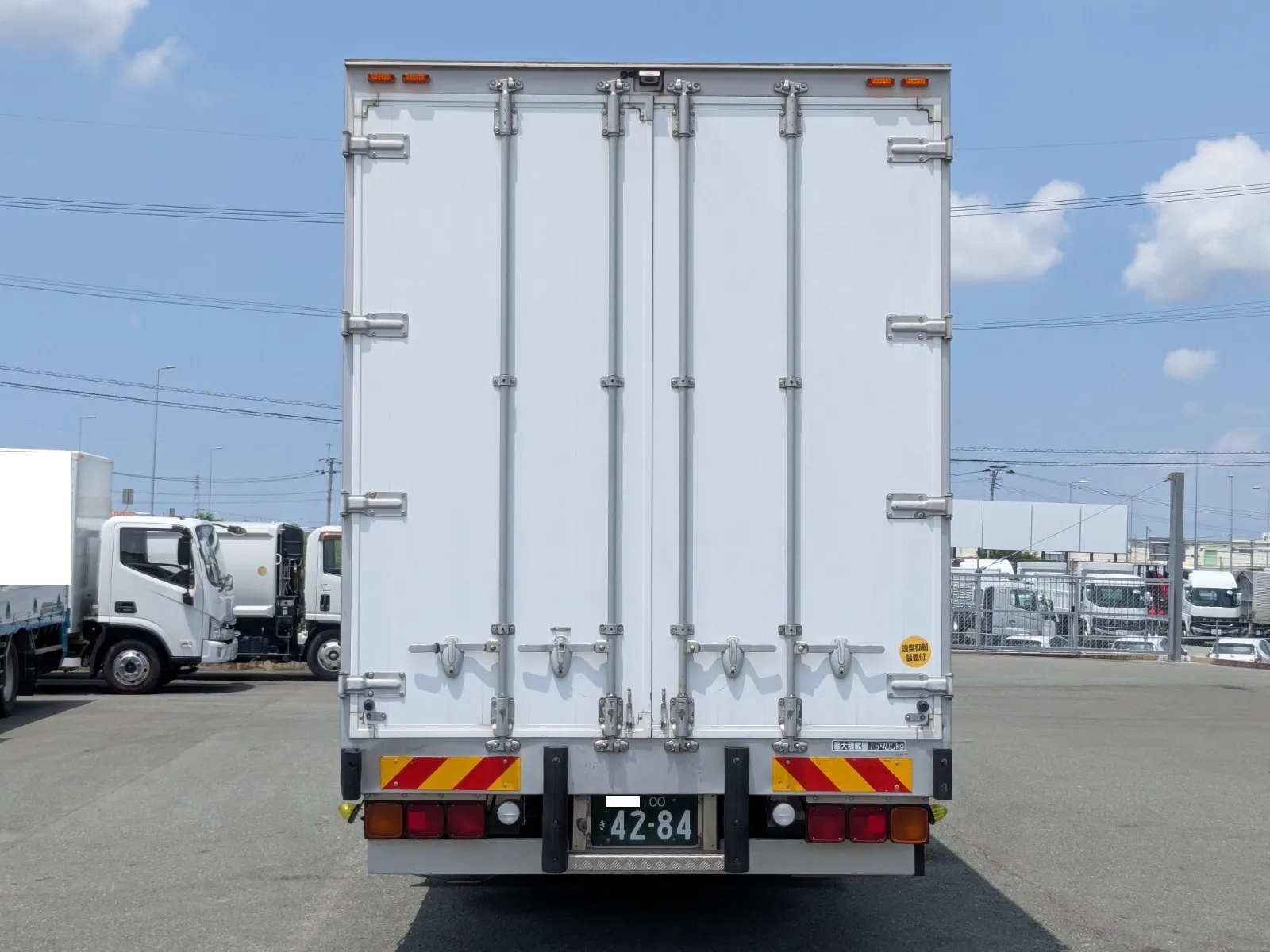 vehicle_image_20260724112514qZFx02iNRv.webp