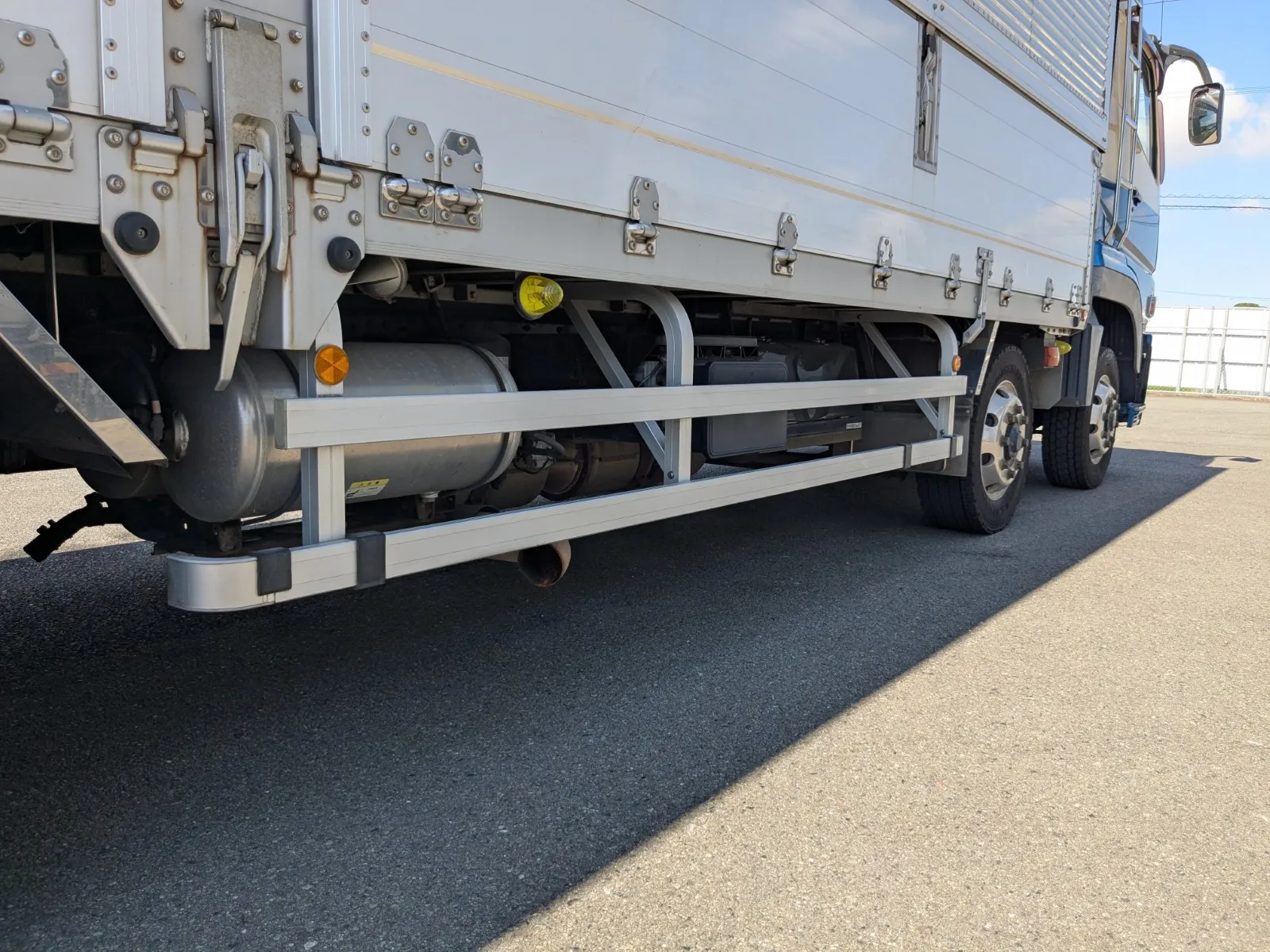 vehicle_image_20260724112517lSzxW7TQUc.webp