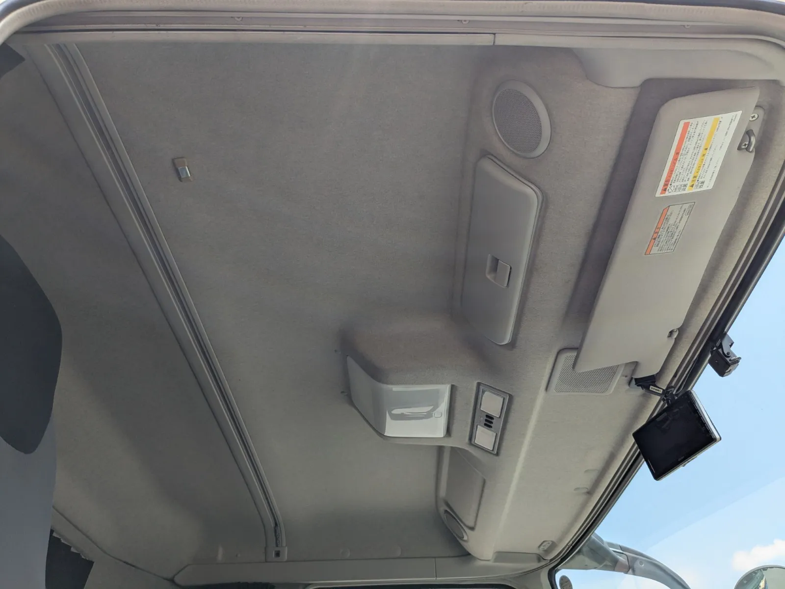 vehicle_image_20260724112523O02nFfdJ1g.webp