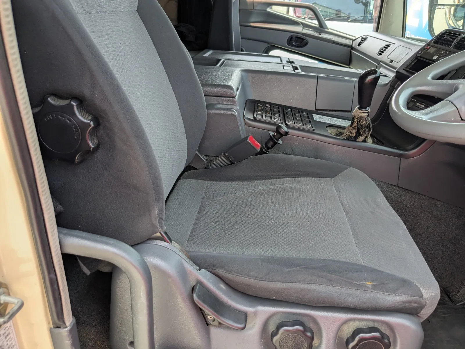 vehicle_image_20260724112525aH3QE7d8ek.webp
