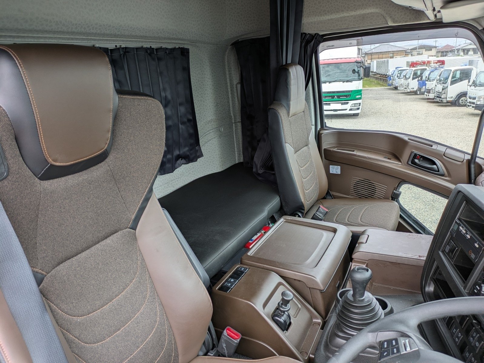 vehicle_image_202604221635444nxzc0jhP1.jpg