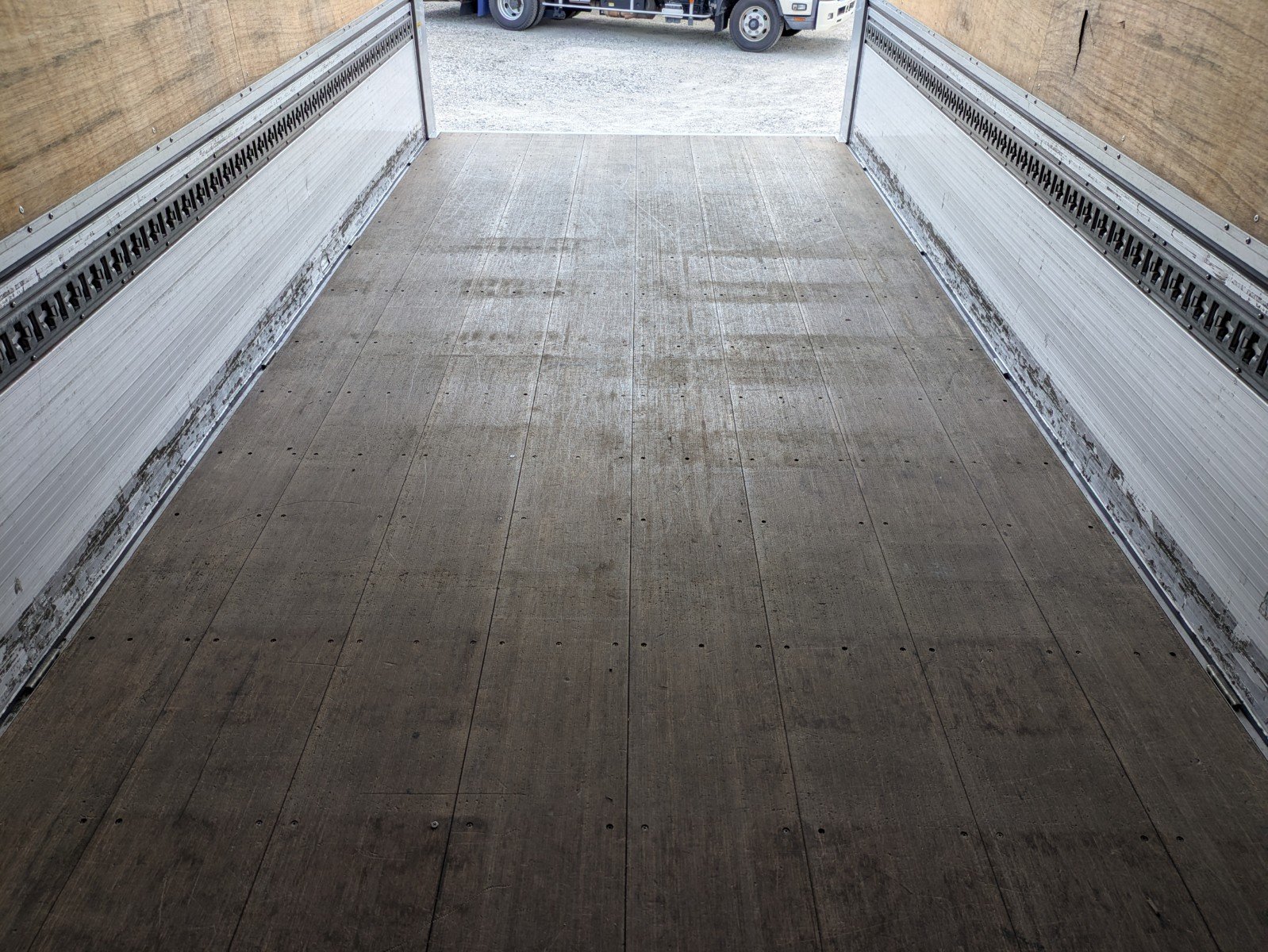 vehicle_image_20260515090217TD1cTynFPO.jpg
