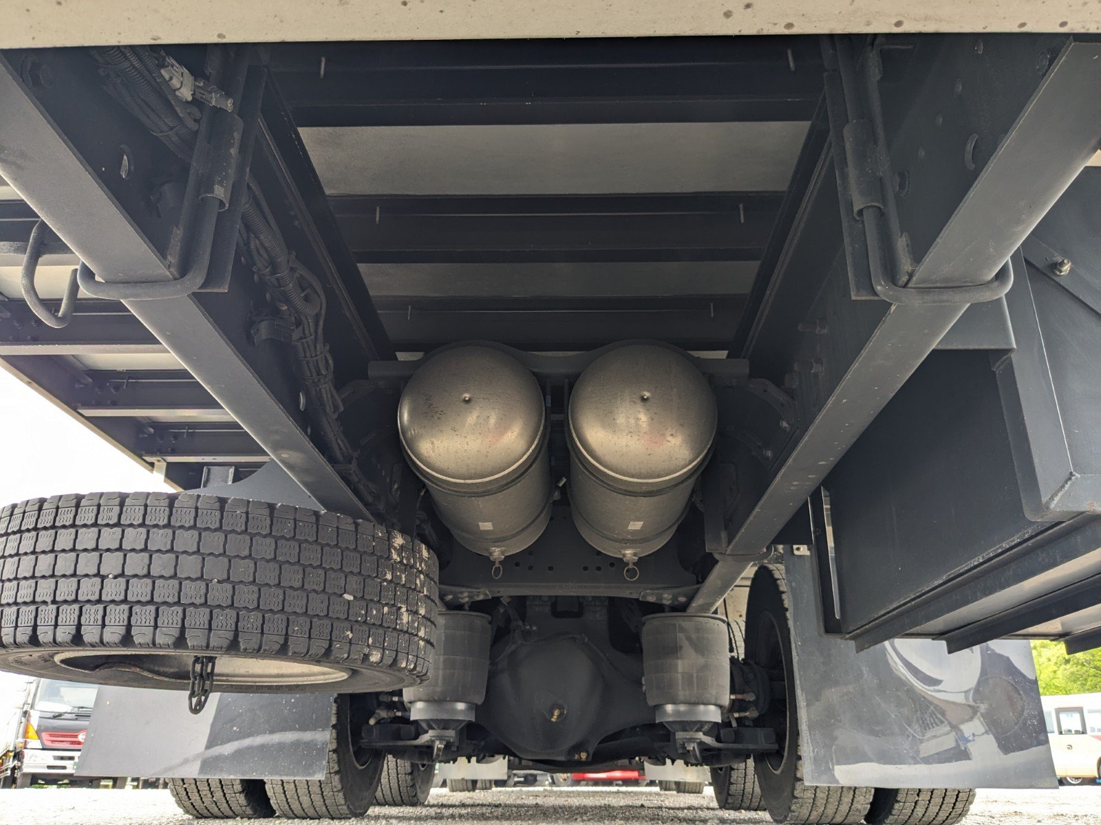vehicle_image_20260501134541SU98HjC5y3.jpg
