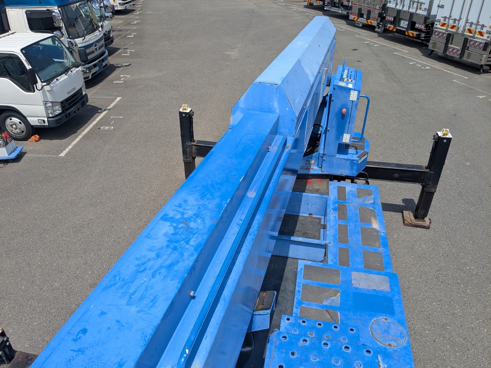 vehicle_image_202605010931242NcKMC1wei.jpg