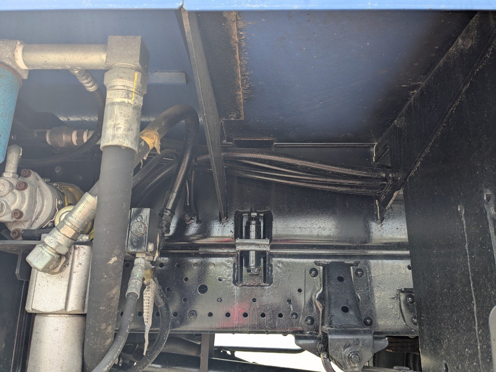 vehicle_image_20260501093124qF3sUfZFP9.jpg