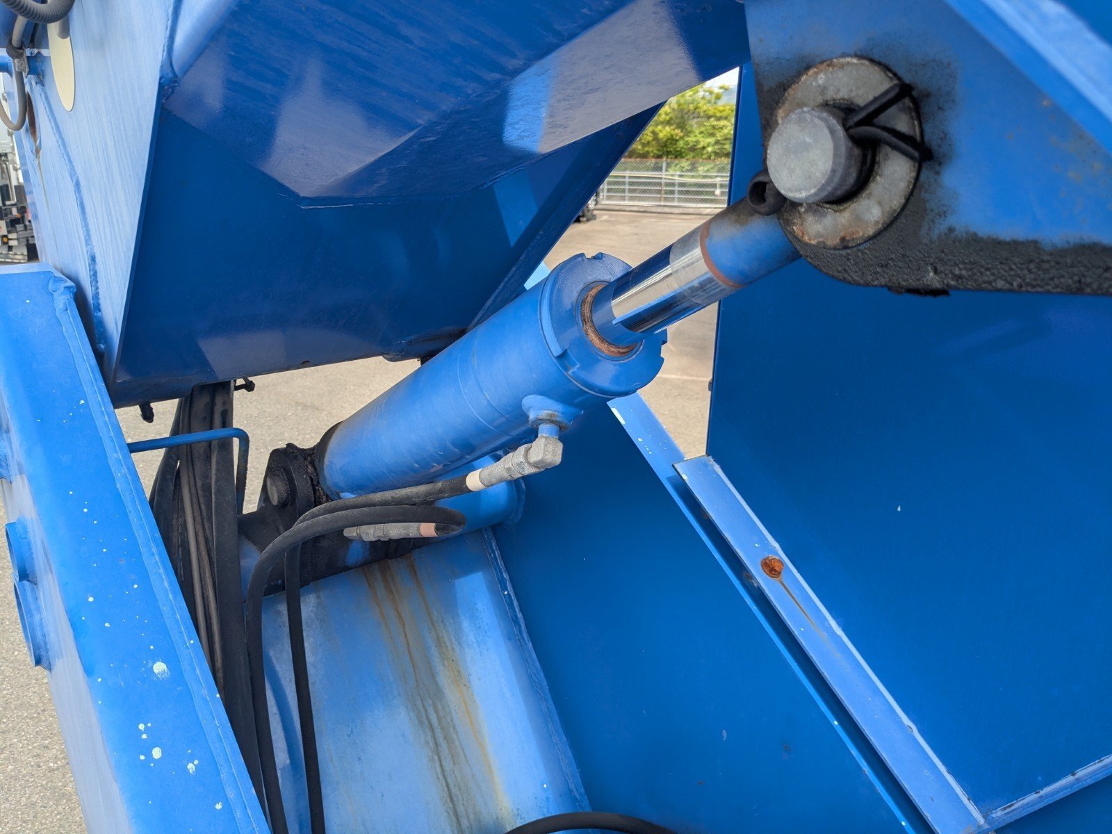 vehicle_image_20260501093124uZy3ICnX4x.jpg