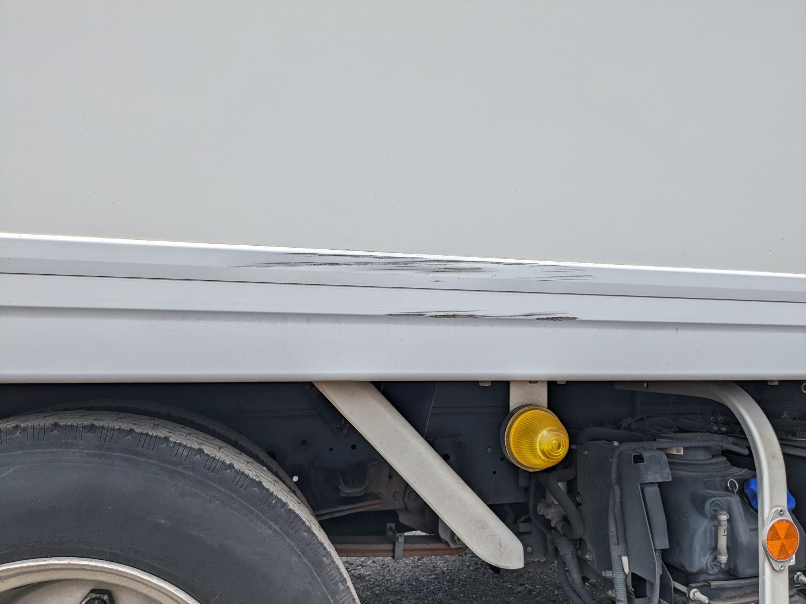 vehicle_image_202605011329171cKeFn9tWK.jpg