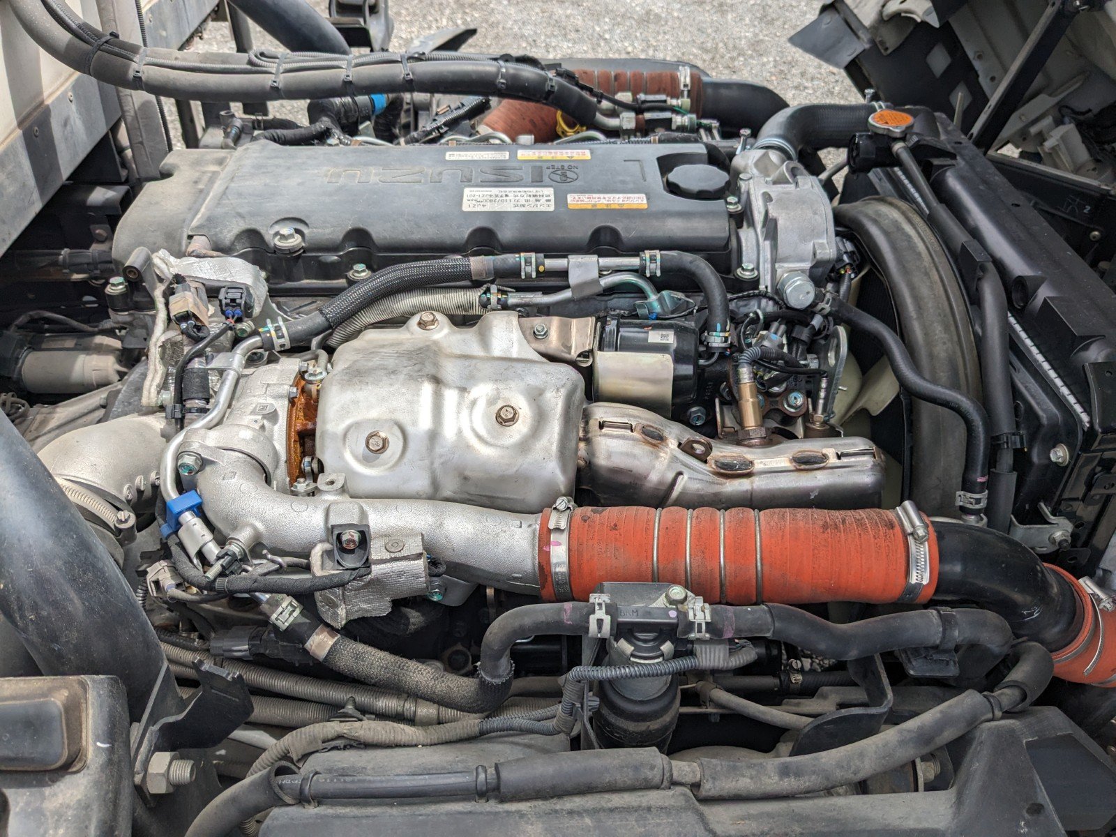 vehicle_image_20260501132917MoW9YpiiYn.jpg