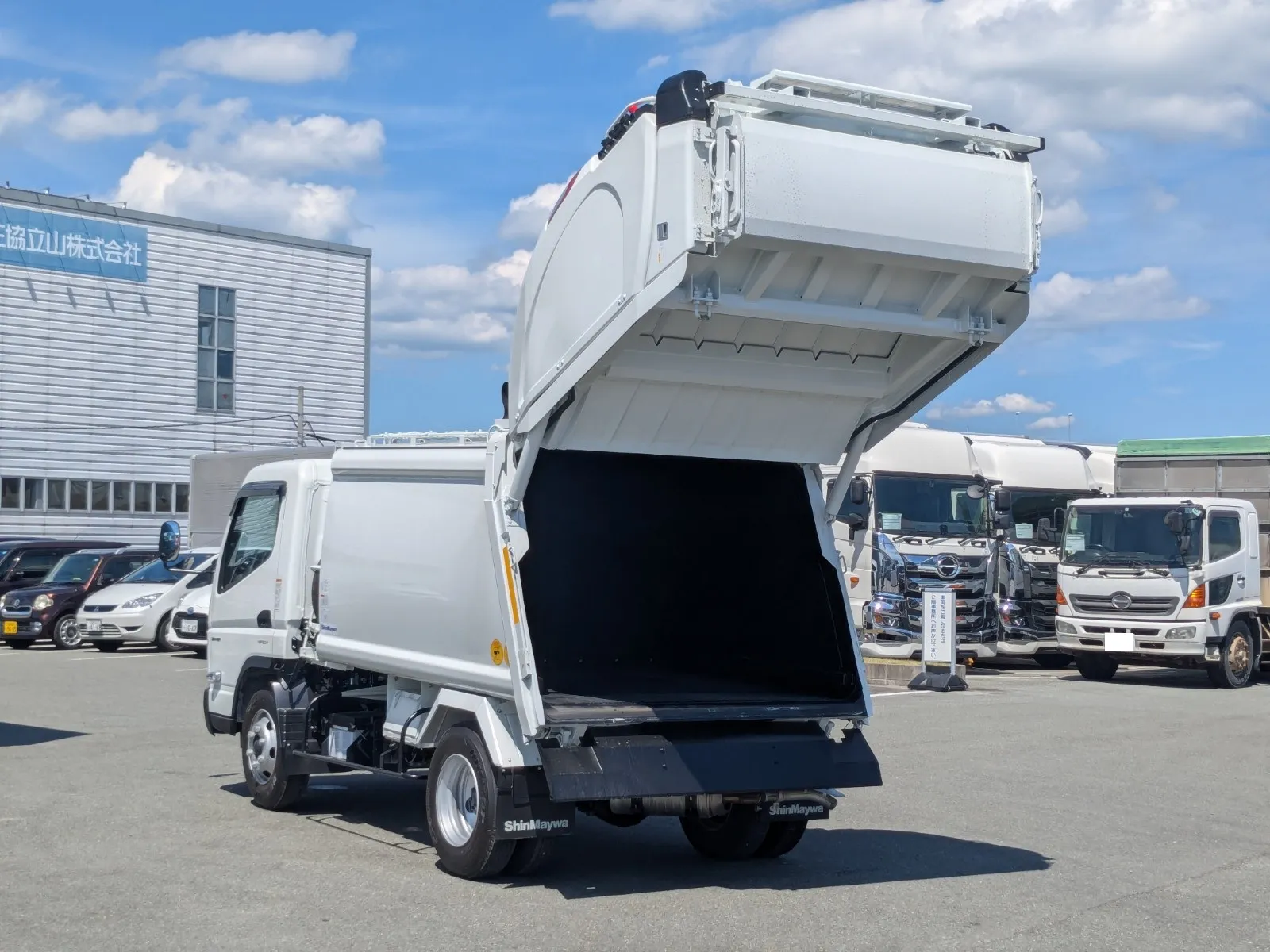 vehicle_image_20260731103011AA2jrJLUB5.webp