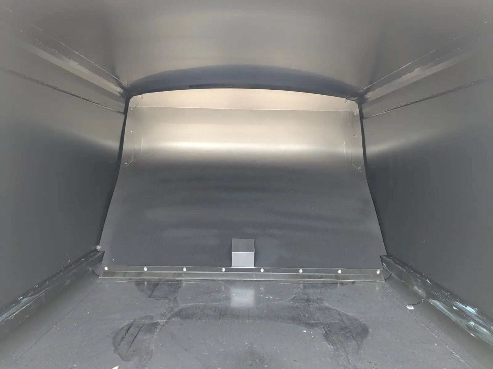 vehicle_image_20260731103012vM5xN8KKai.webp