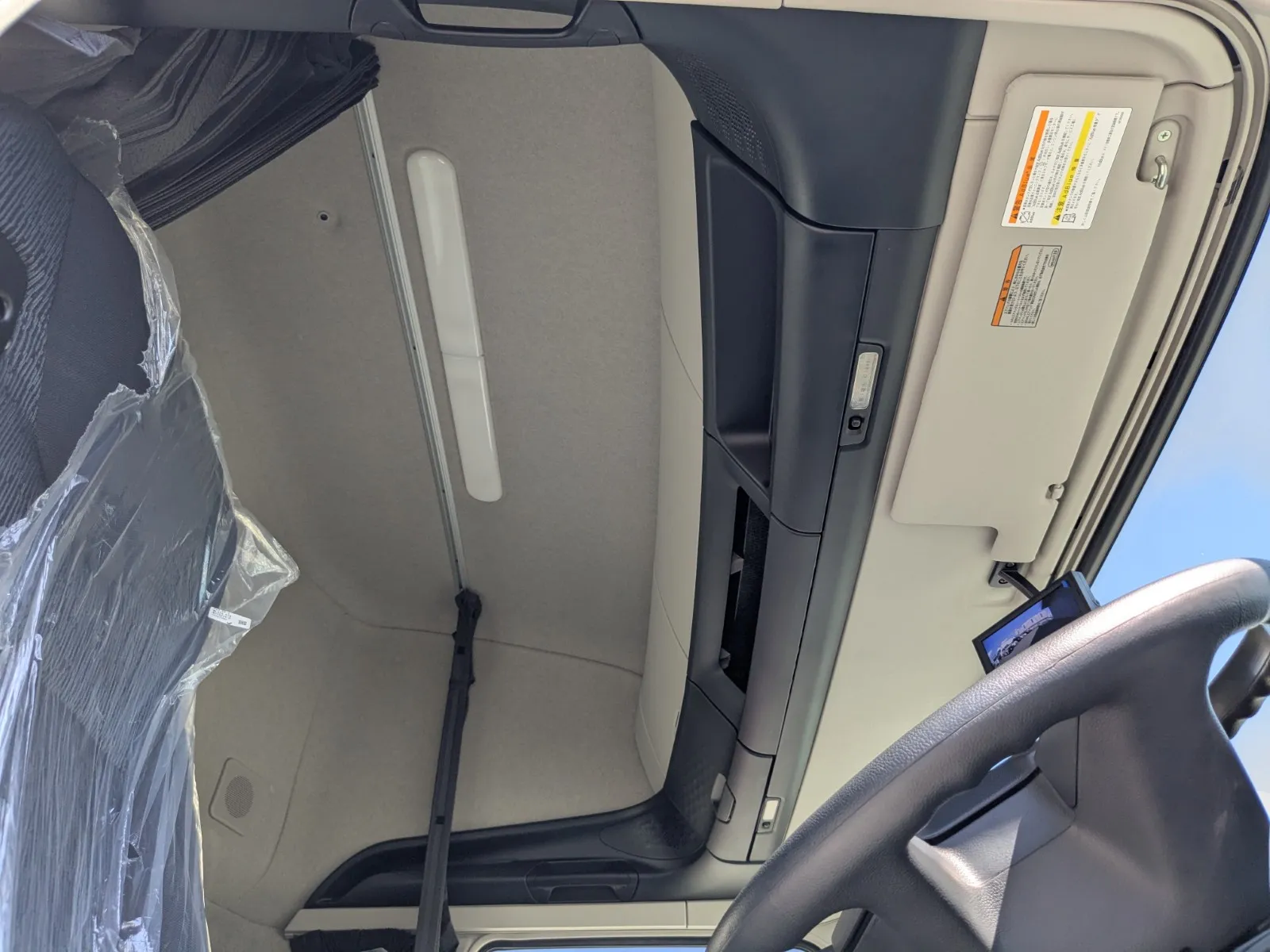 vehicle_image_20260728094529egVPJrO8W8.webp