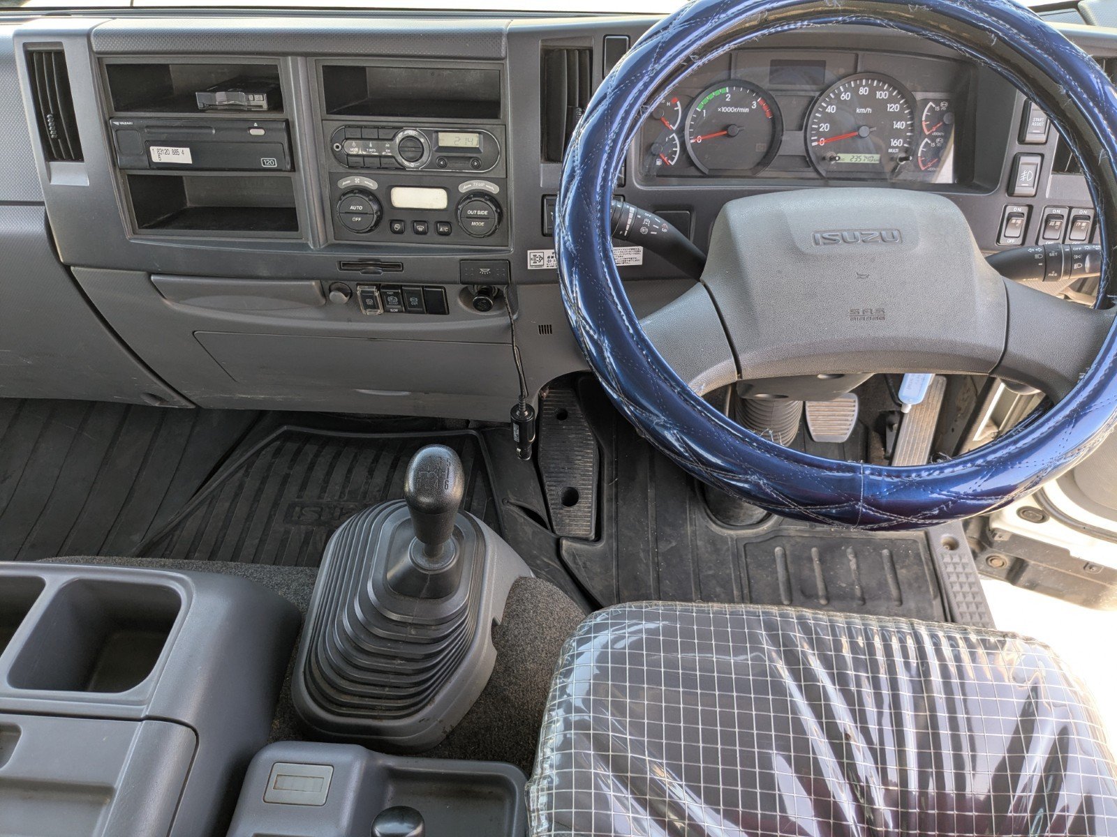 vehicle_image_20260417101351W3cGV2g0q5.jpg