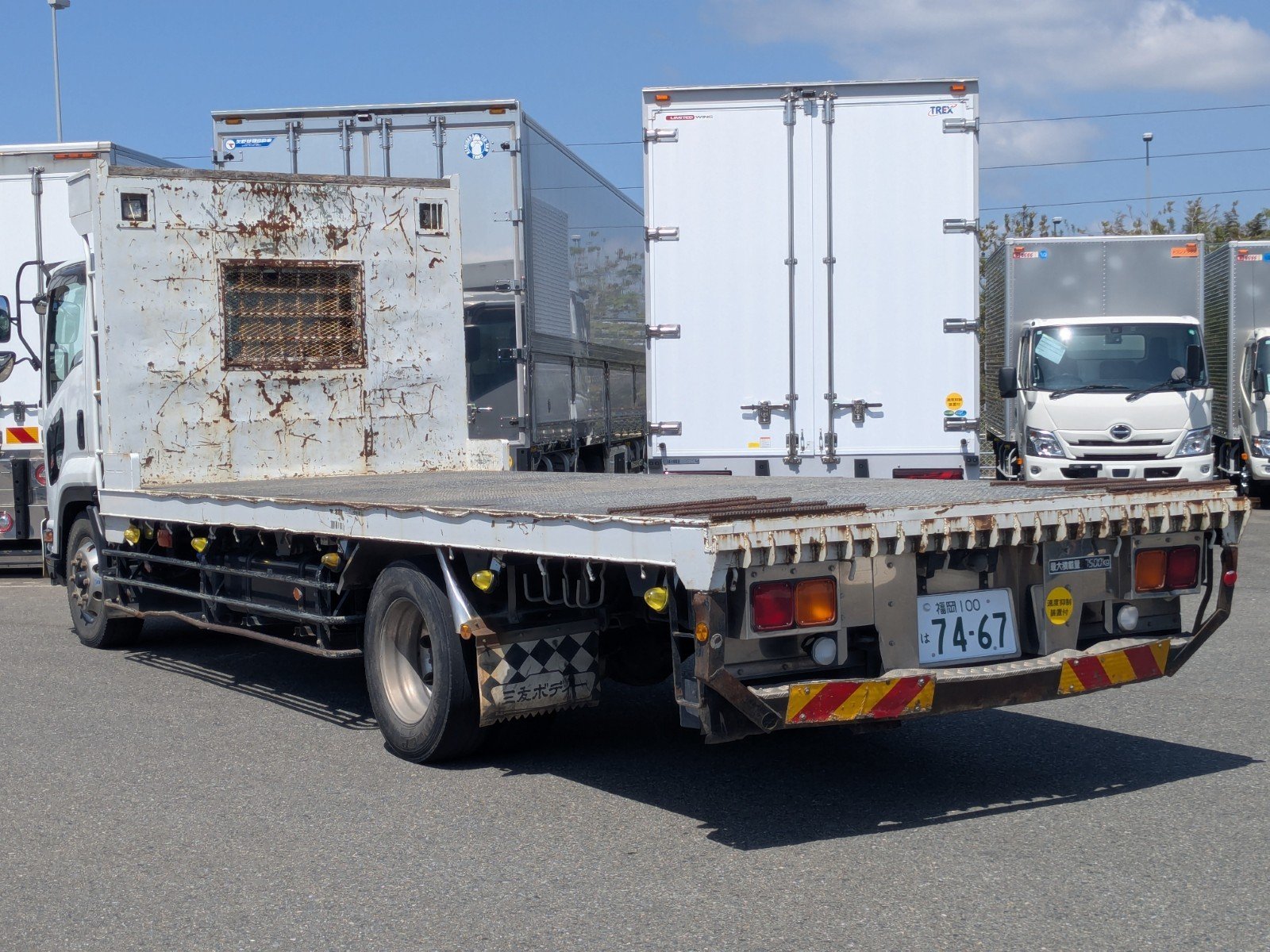 vehicle_image_20260417101351cv0jmOEMqv.jpg