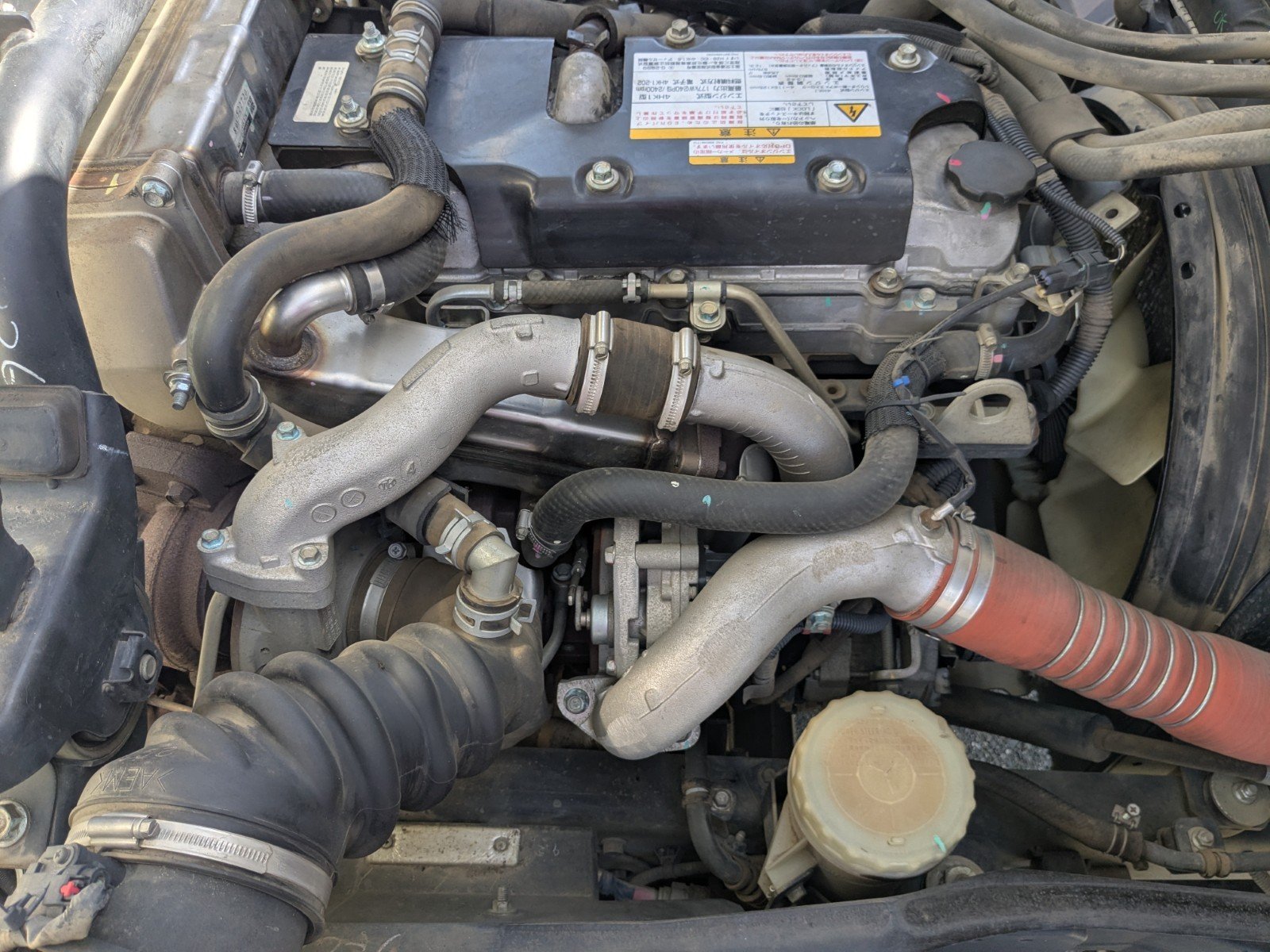 vehicle_image_20260417101351w7Xfl8HUpe.jpg