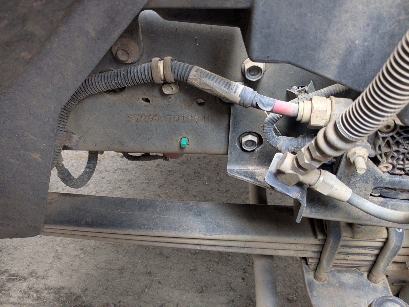vehicle_image_20260420115720xfKWQjw31x.jpg