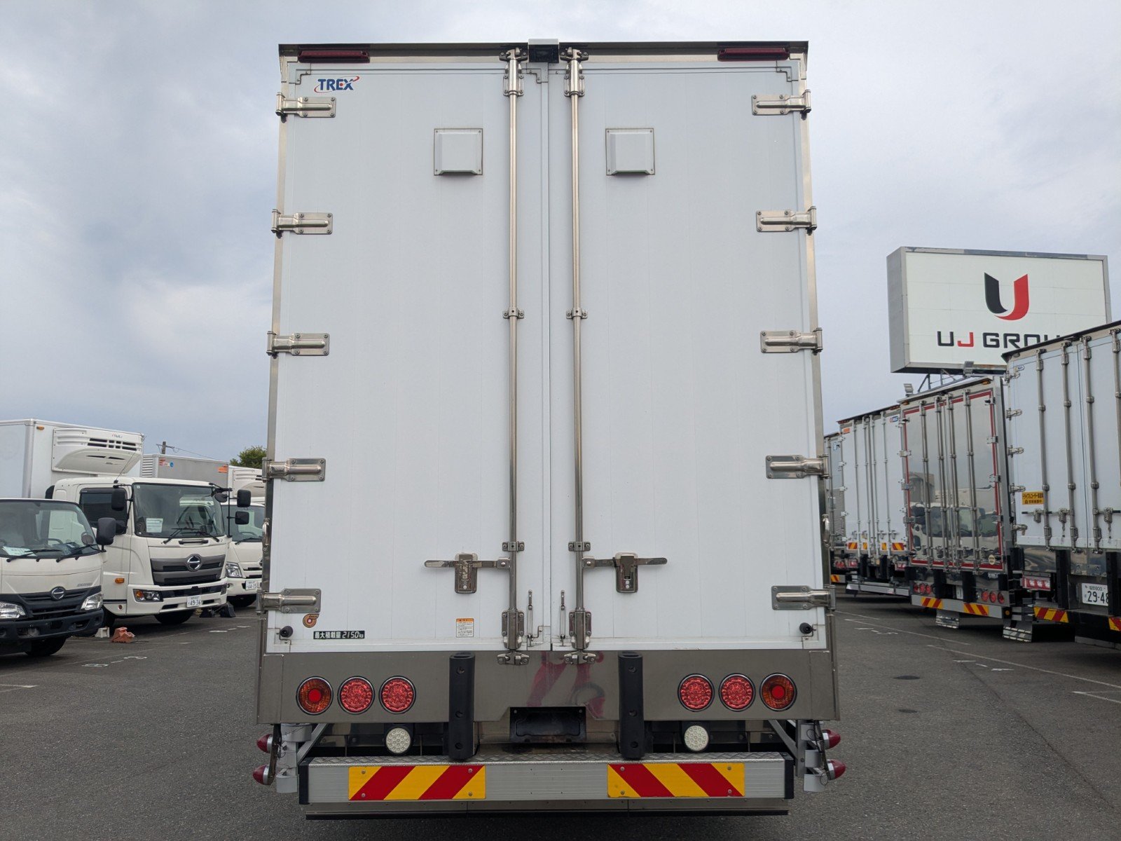 vehicle_image_20260420184053ayvDrlNkWV.jpg