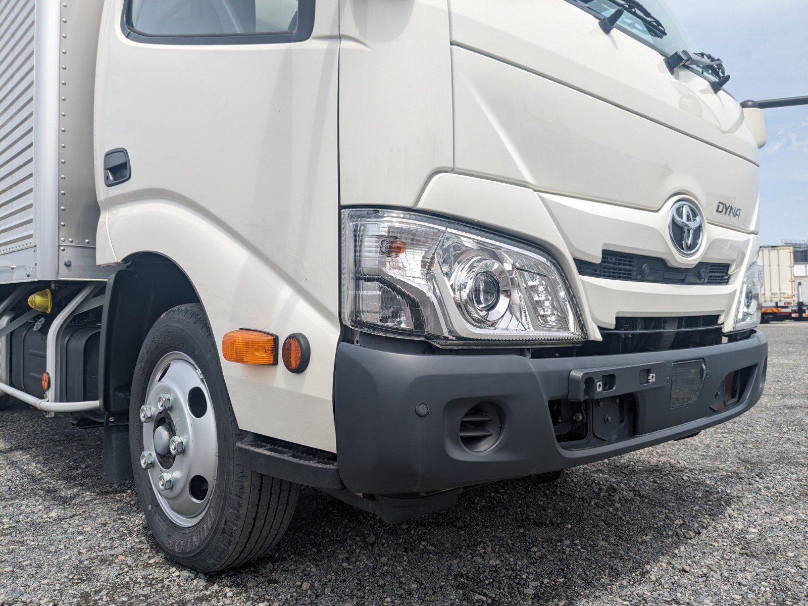 vehicle_image_20260501130144UUjoiWMy4r.jpg