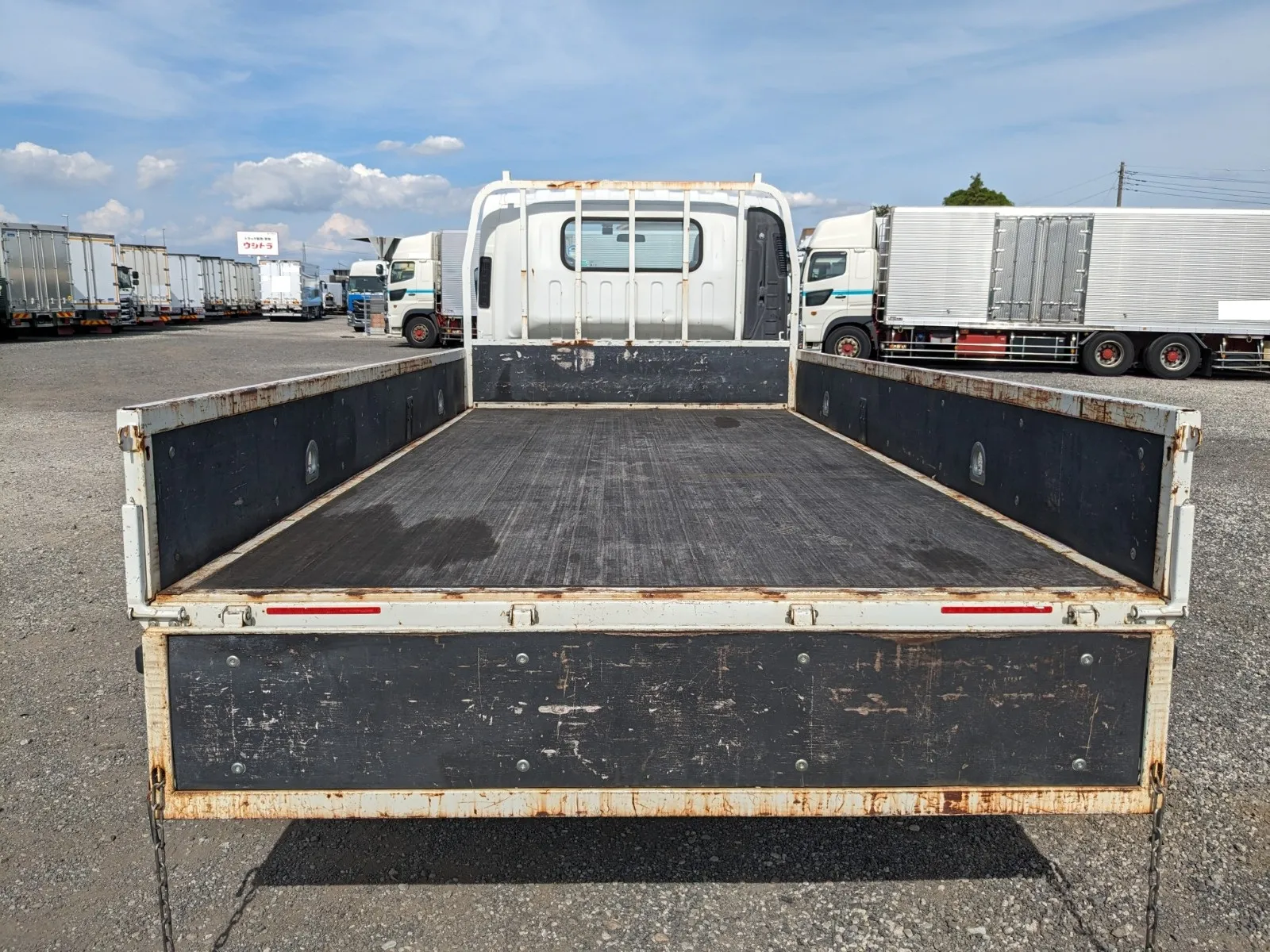 vehicle_image_20260623103112BLPcRDTVPG.webp
