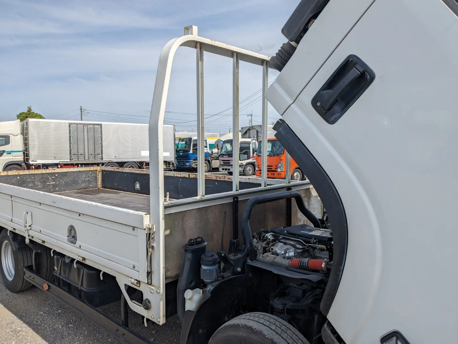 vehicle_image_202606231031259cvotb9fQ4.webp