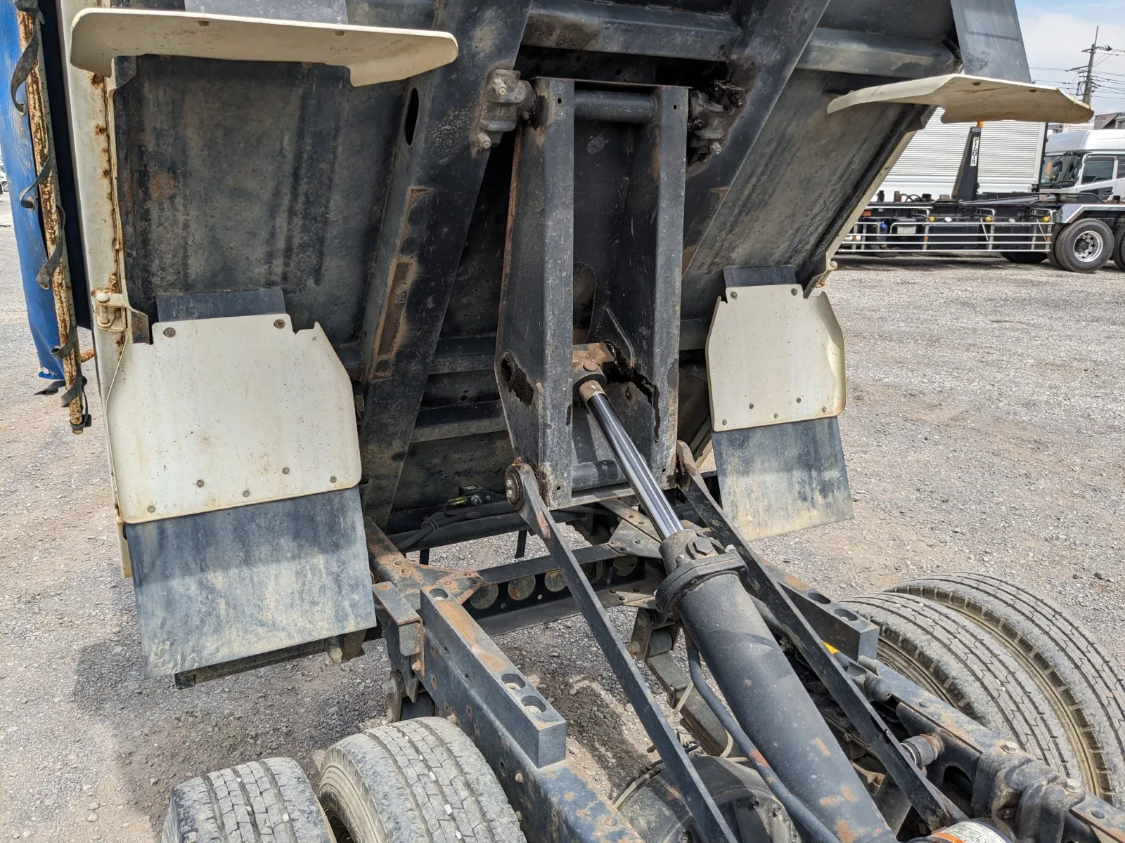 vehicle_image_202606161730524cgAfegEk8.webp