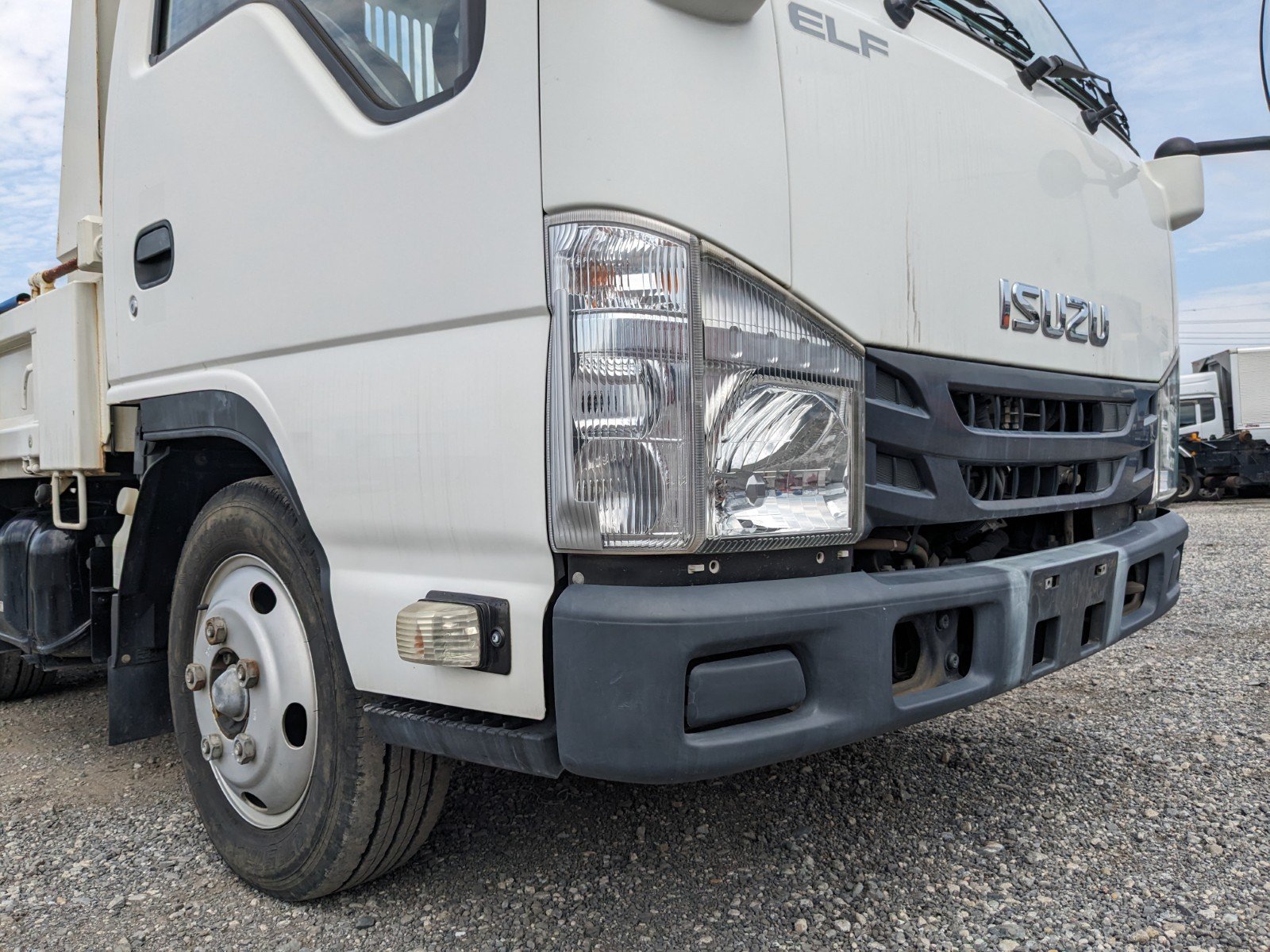 vehicle_image_20260615085445PfsnmTPwiC.jpg