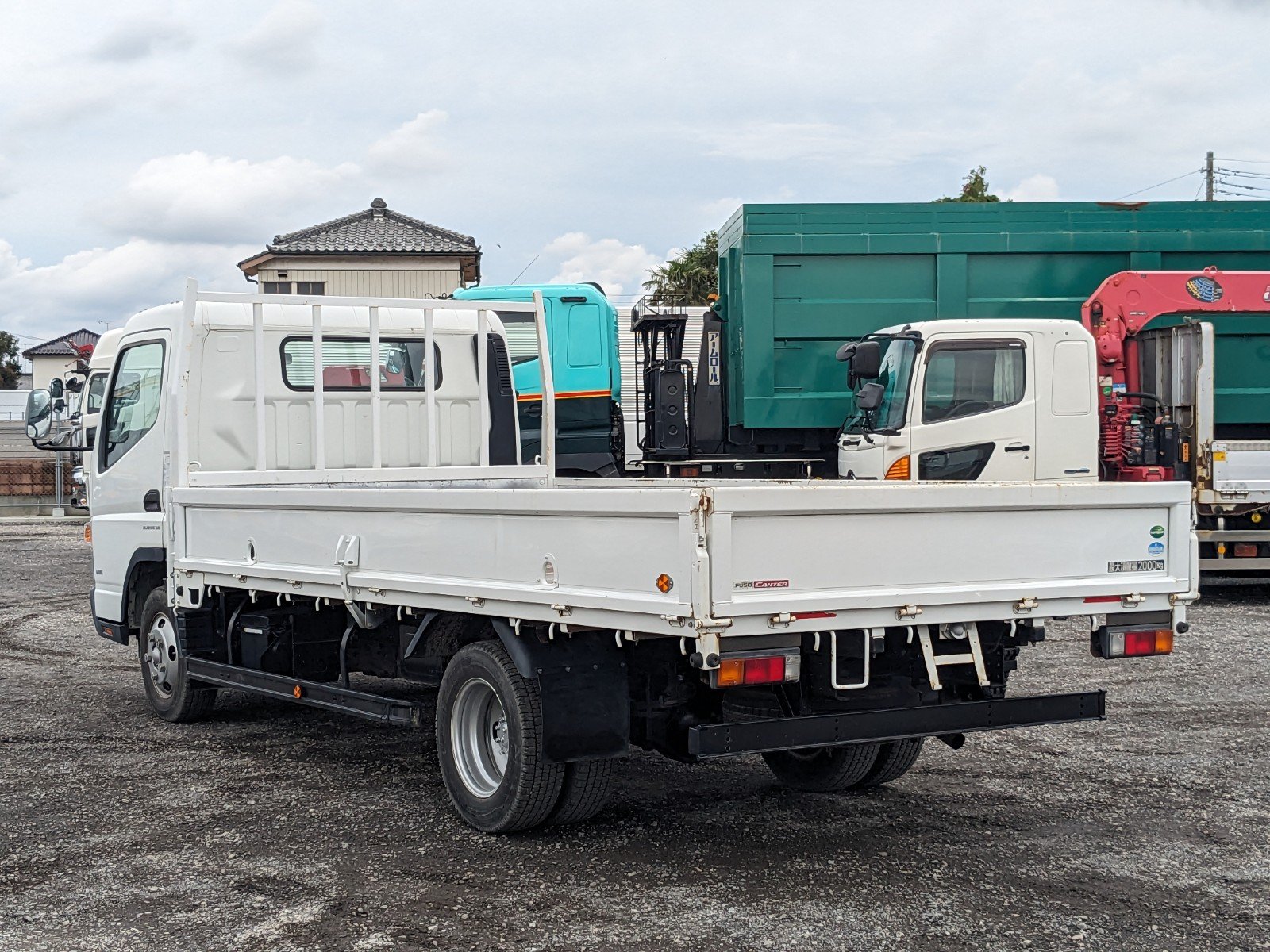 vehicle_image_20260612114052QgC6idm7EC.jpg