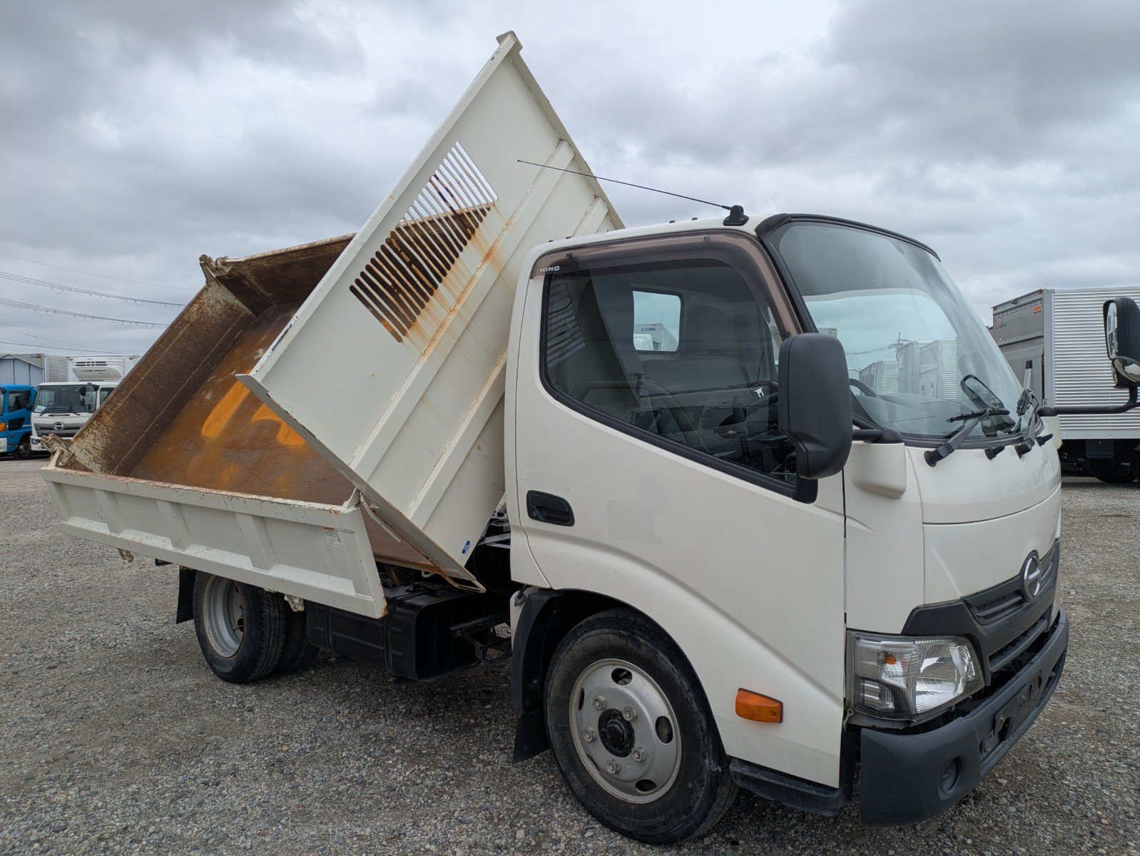 vehicle_image_20260529131000W0tezovwew.jpg