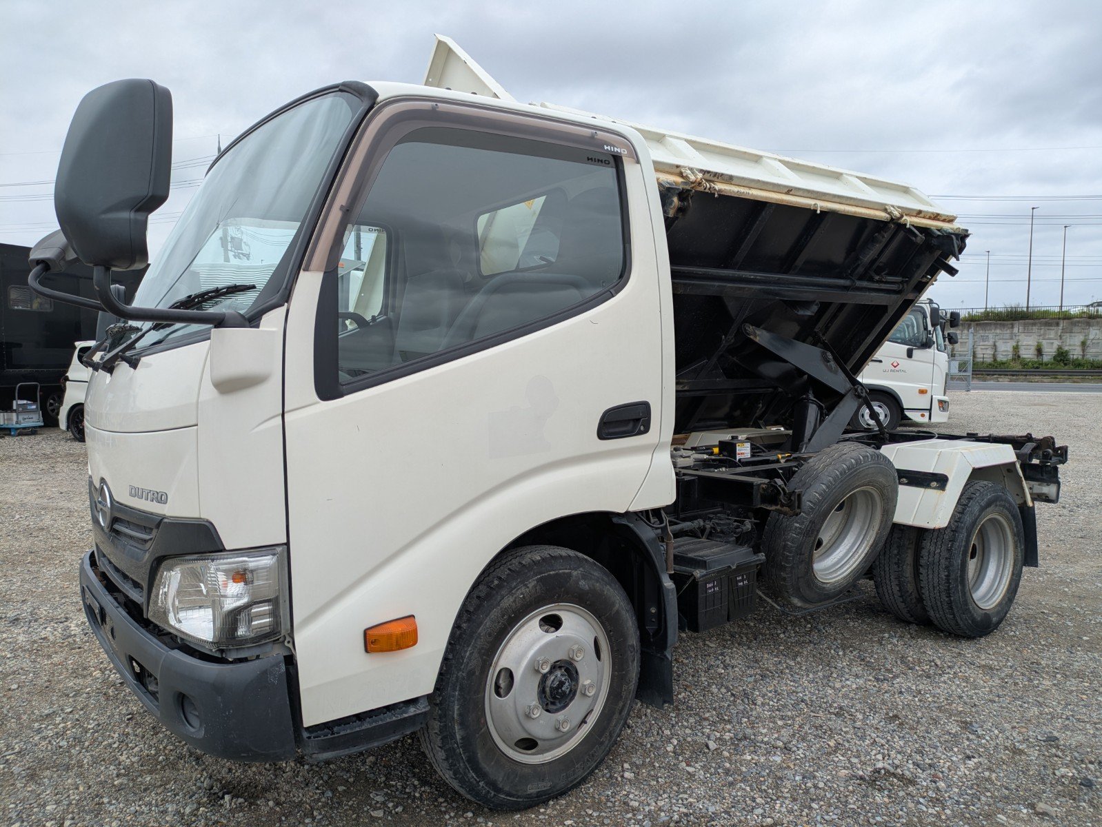 vehicle_image_20260529131000qChdQath9S.jpg