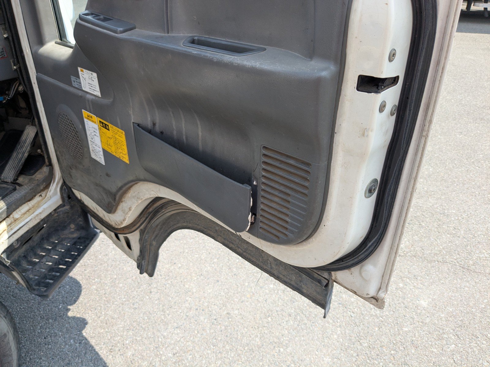 vehicle_image_202605021346220YKjrAnMgC.jpg