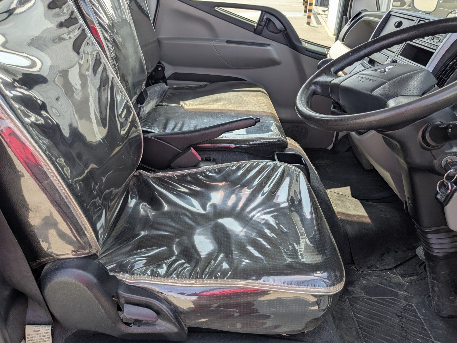 vehicle_image_20260502133113FF7nnl3OGL.jpg