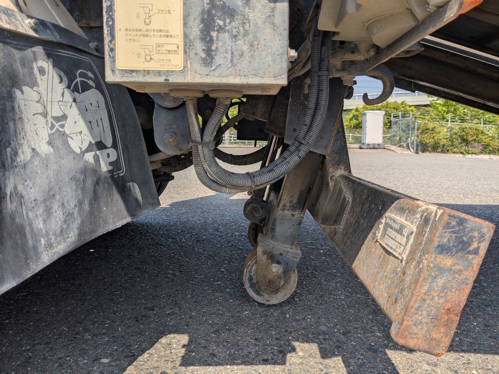 vehicle_image_202604281006593QY72nDvim.jpg