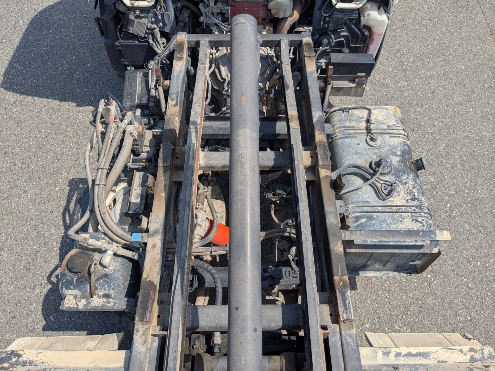 vehicle_image_20260428100659bRS7V5ix98.jpg