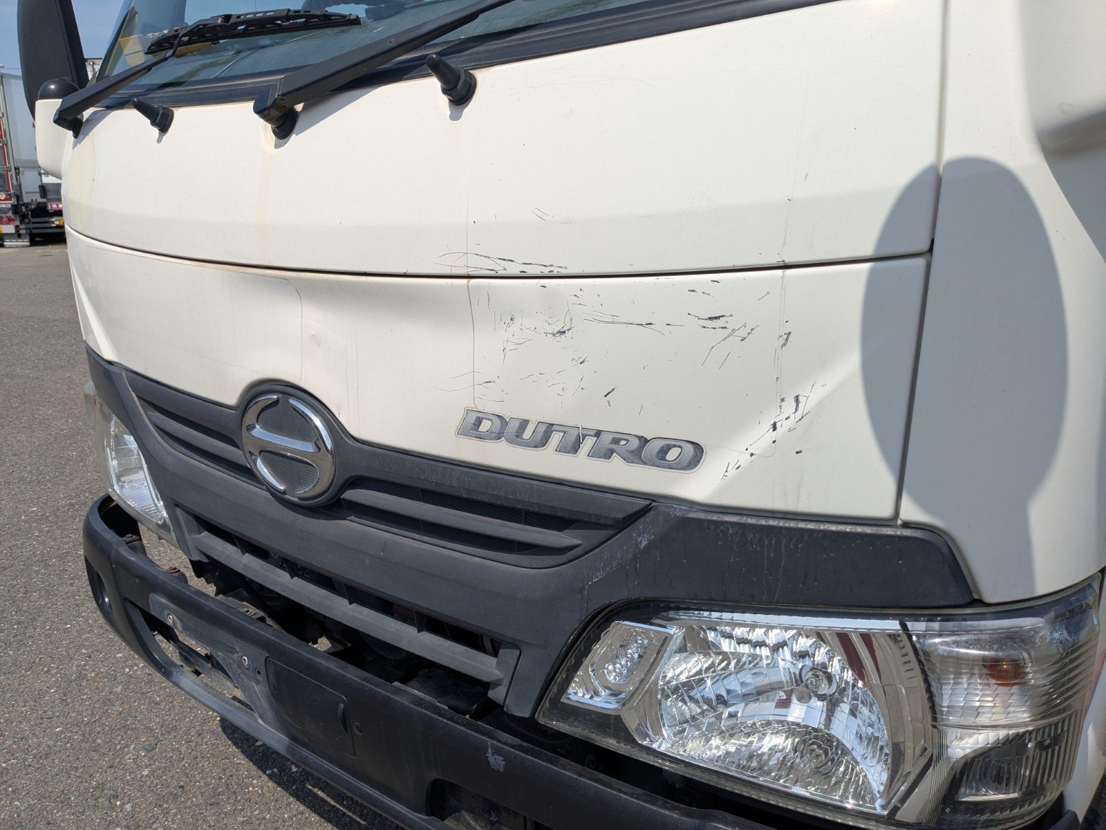 vehicle_image_20260428100659iwVdgKEkM0.jpg